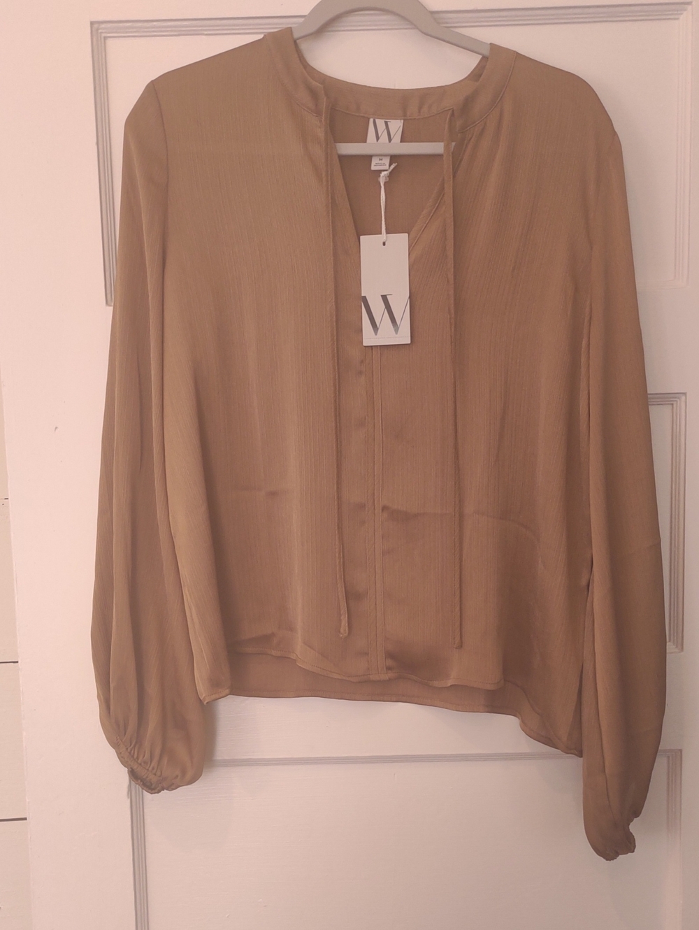 Worthington Toasted Coconut Brown/Tan Tie Front Blouse New With Tags. Medium